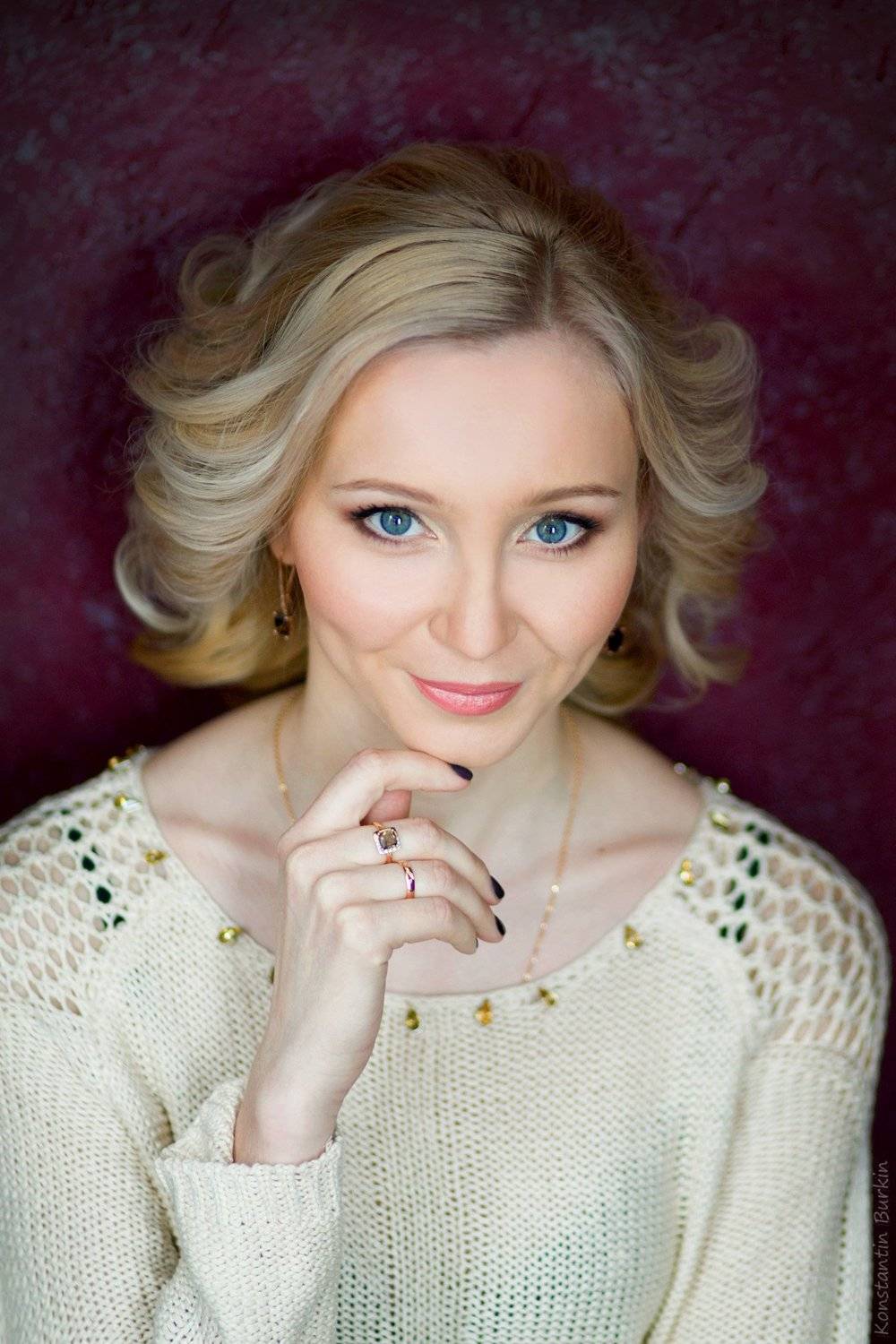 . . . . .. Автор: Константин Буркин , Константин Буркин