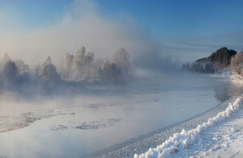 Зимний рассветphoto preview