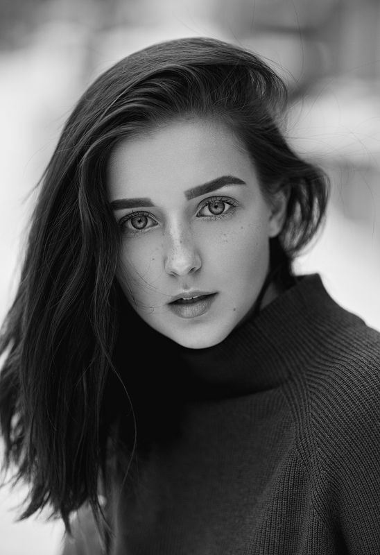 портрет женский девушка уличный ***photo preview