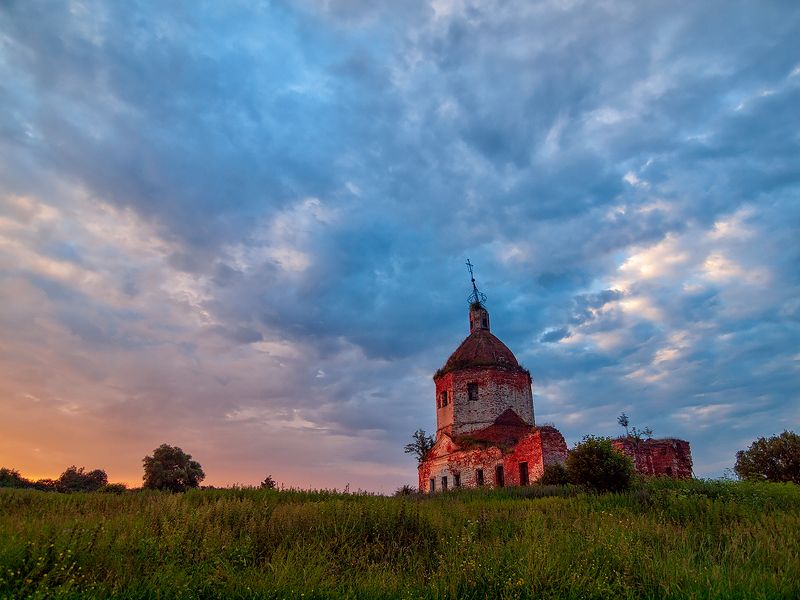 Рассвет в селе,которого нет....photo preview