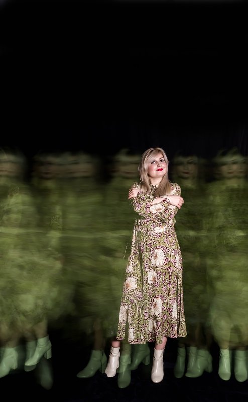 lightpainting, lightart, longexposure, nightphotography, light, night, portrait Beyond time.photo preview