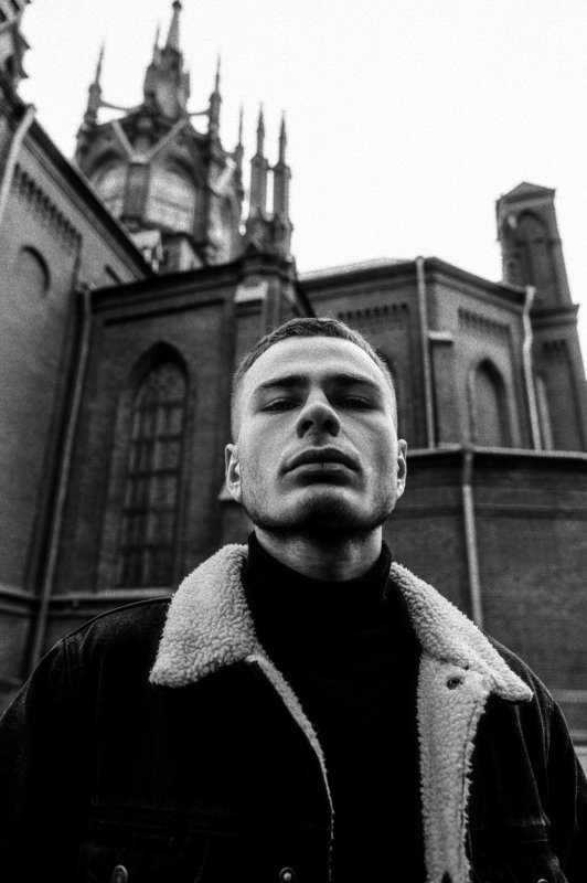 парень, чб, bnw, монохром, улица, street, fujifilm Никитаphoto preview