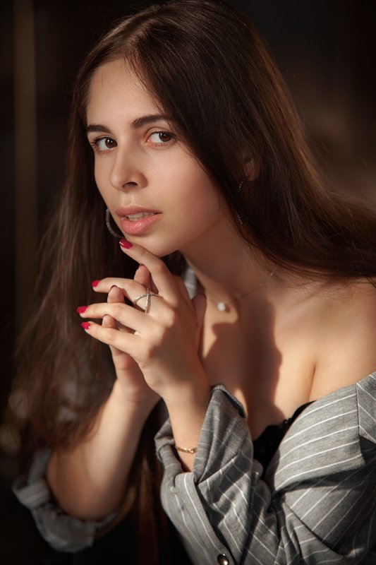 portrait, woman, canon, beautifull, beauty, girl, light Portraitphoto preview