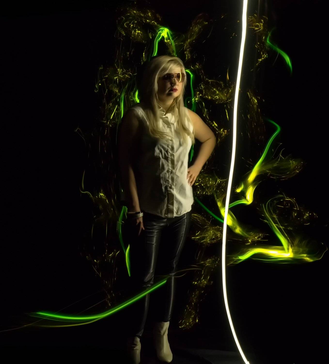 lightpainting, lightart, longexposure, nightphotography, light, night, portrait, Николай Требухин