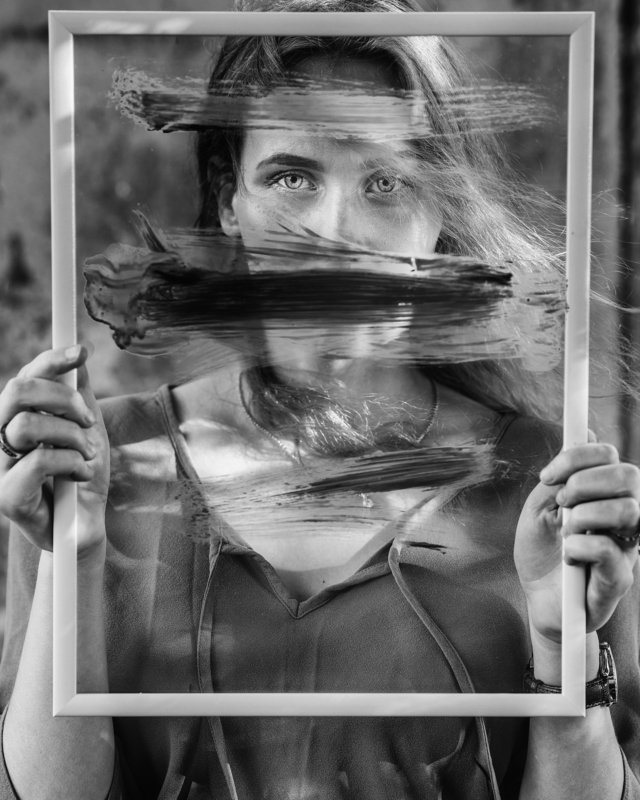 portrait, woman I\'am inphoto preview