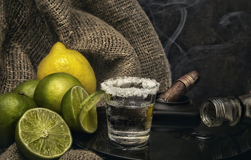 Вечер с текиллойphoto preview