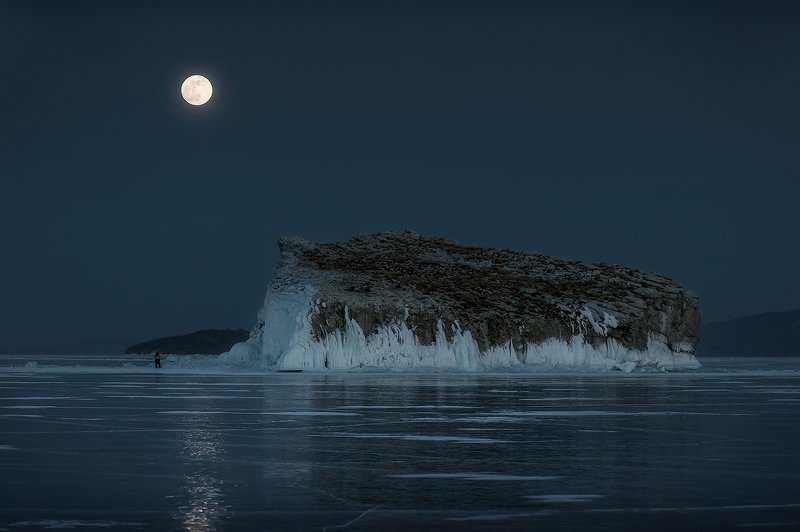 байкал В полнолуние…photo preview