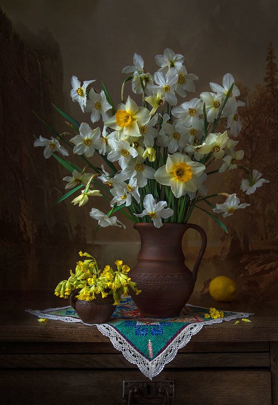 натюрморт с нарциссами,весна,букет,цветы,апрель,художественное фото,искусство. photo preview