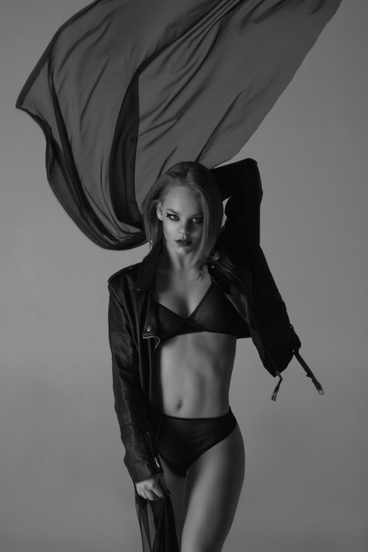 Ткань Любимая модельphoto preview