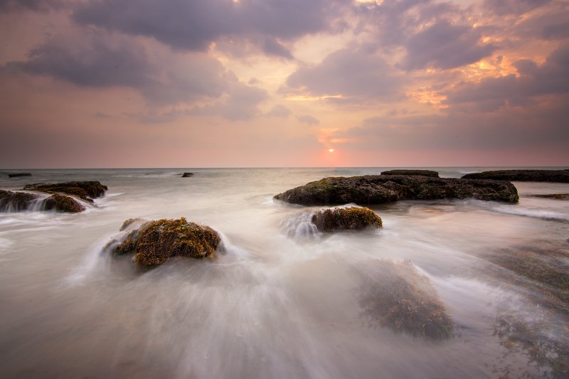 #landscape #landscapephotography #seascape #motion # wave #nature Anyer beachphoto preview