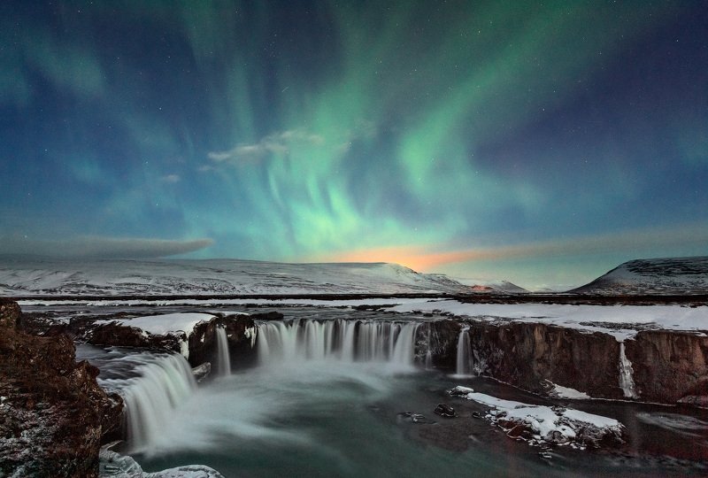 исландия Ночной Годафоссphoto preview