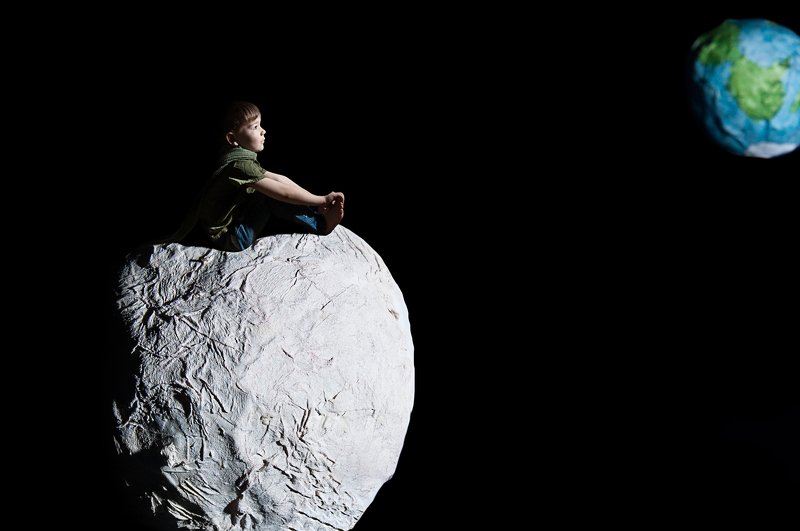 портрет, космос, дети, детский портрет, мечты, ребёнок, студийное фото Мечты о космосеphoto preview