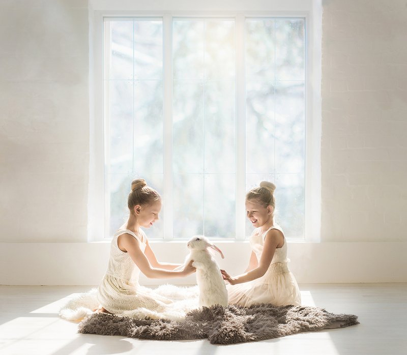 кролик, детство, милота, детская фотосессия, утро photo preview