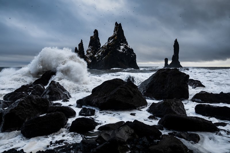 vik, исландия, шторм Пальцы Троляphoto preview