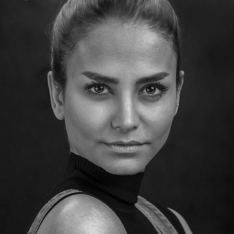 #famaleportrait#portrait Atiphoto preview