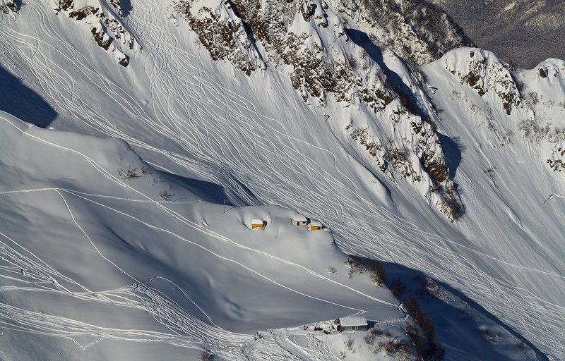 красная, поляна, горы Лыжные узорыphoto preview