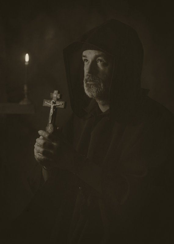 Монах.photo preview