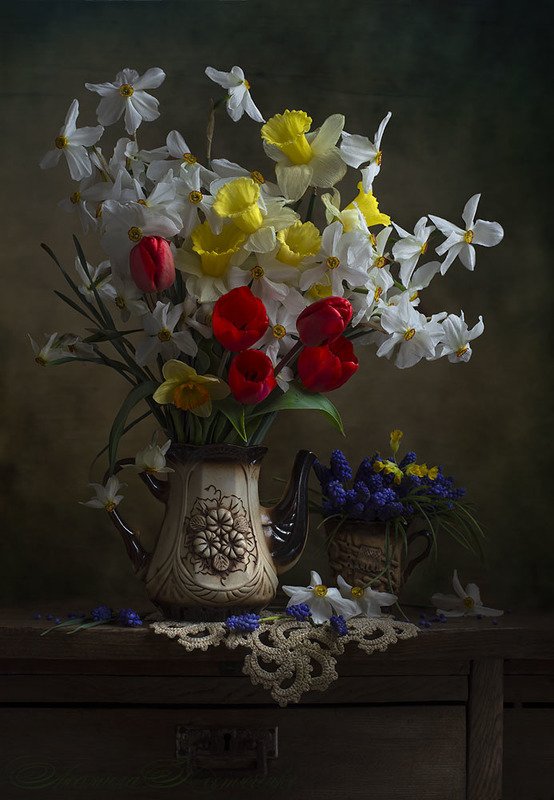 натюрморт с нарциссами,весна,букет,цветы,художественное фото,искусство. photo preview