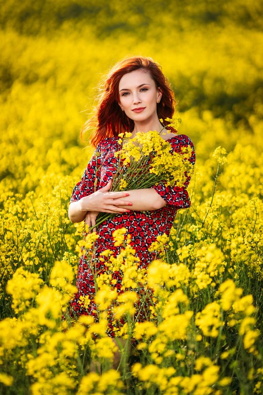 beauty, girl, cute, glamour, face, yellow , outdoor, in the field, Portrait of G. in Yellow Fieldphoto preview