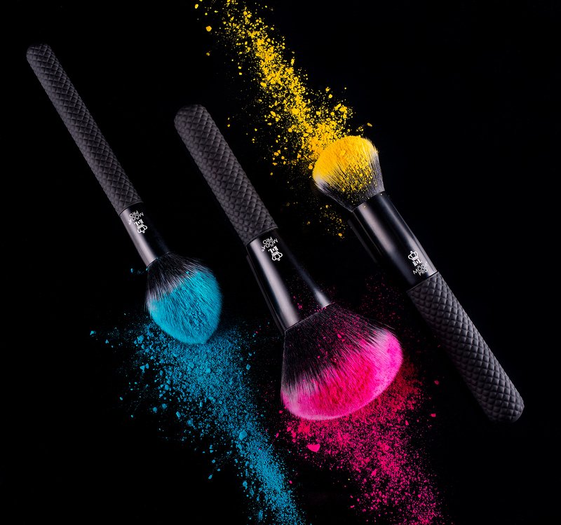 brush, fashion, photo, photographer, beauty, moscow, elinchrom, nikon Brushesphoto preview