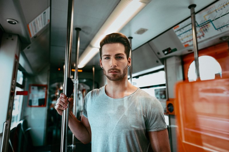 парень, метро, пирсинг Andophoto preview