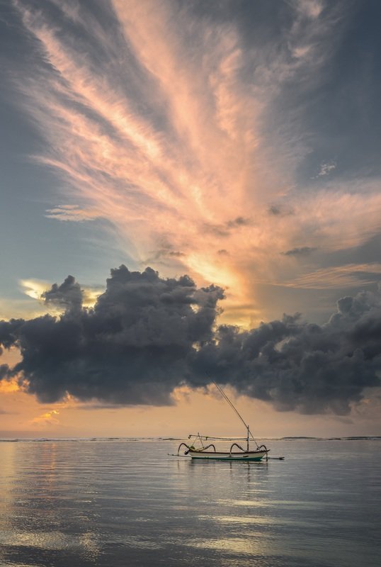 рассвет, Бали, лодка Балийский рассветphoto preview