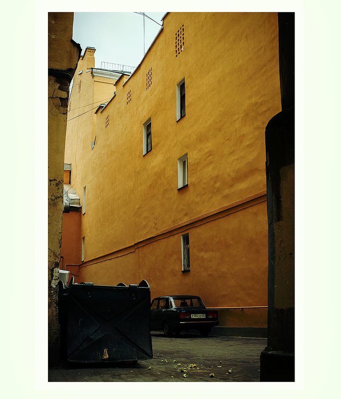 Дворы Питераphoto preview