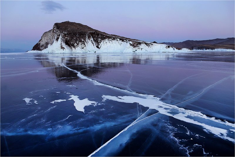 зима, февраль, озеро, байкал, лёд, мороз, вечер, трещина, остров, Б/Н.photo preview