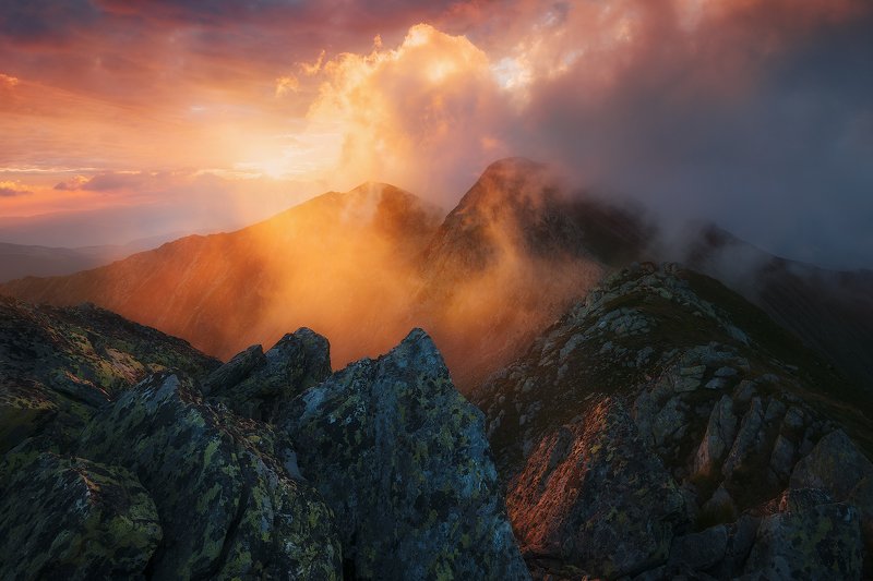 Rolling cloudsphoto preview