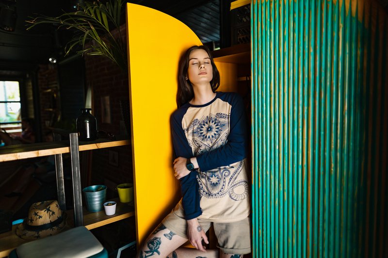 девушка, зеленый, желтый,  Good Signphoto preview