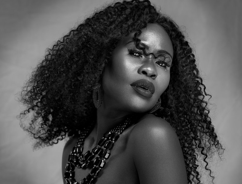 beauty, beauty photographer, model, headshot, closeup, makeup, long hair, eyes, facial, photographer, photography Naomiphoto preview