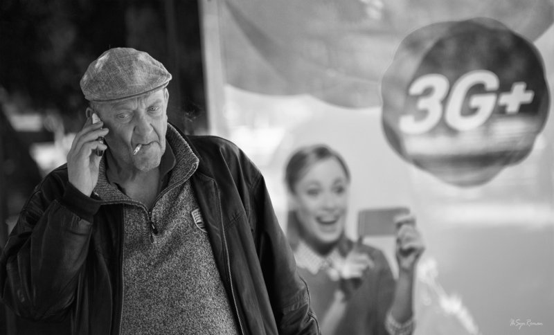 мужчина,жанр,улица,портрет Курение минус ...photo preview