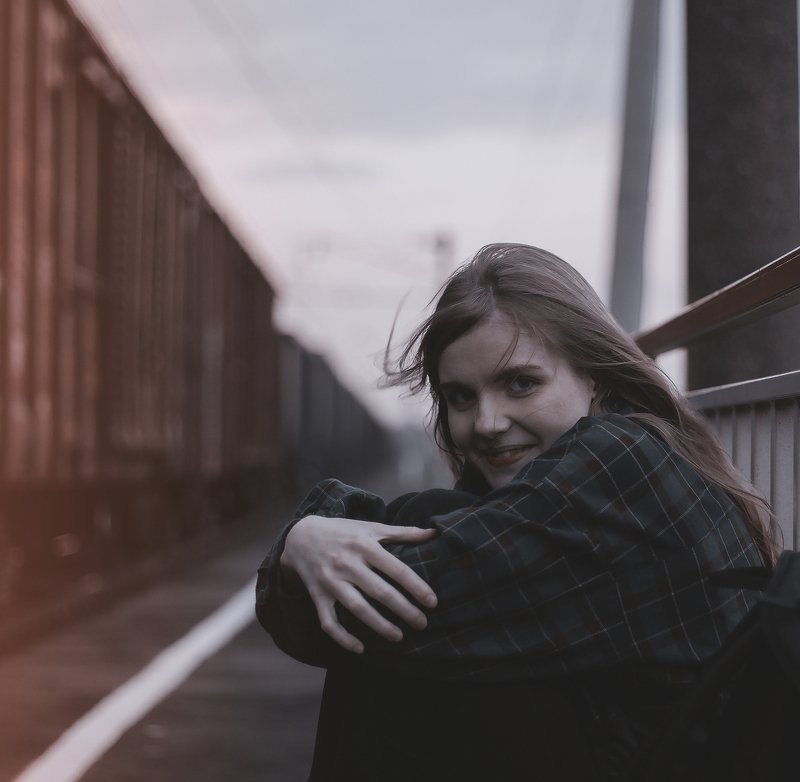 portrait,girl,beautiful,fashion,screatives,hine,девушка,портрет,весна,апрель,april,color,field,beautifulgirl,fashionillustration,fashiongirl,springrlove,spring2019,весна2019,цвета,вечнаявесна,капель,thaw,filmcolor,film. let\'s hit the roadphoto preview