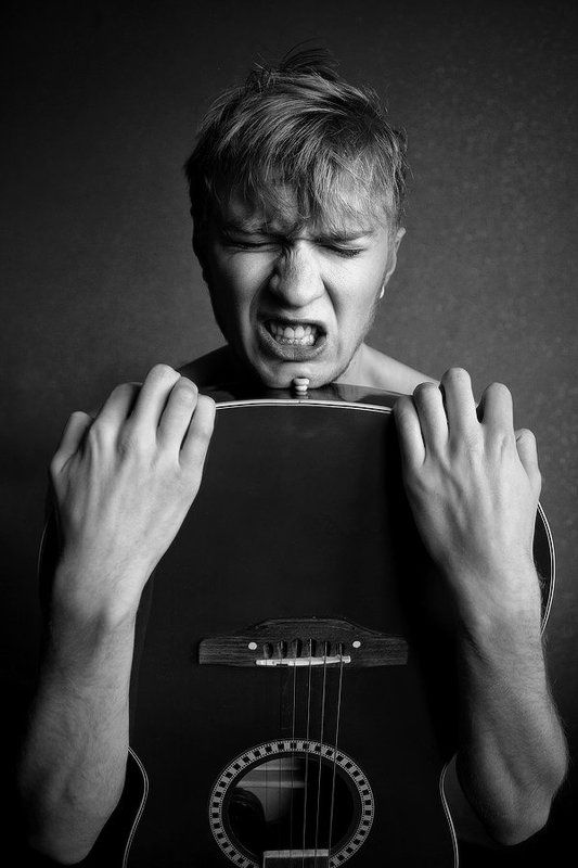 портрет, гитара портретphoto preview