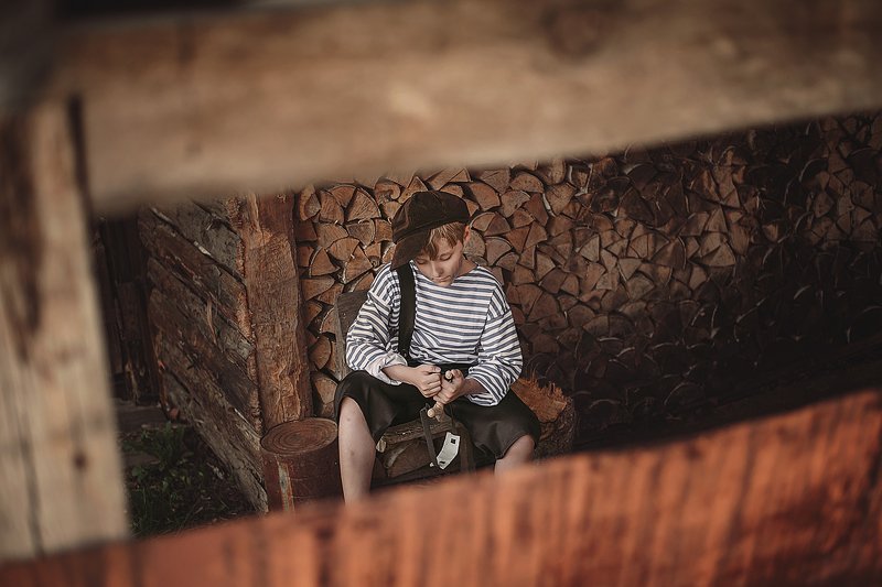 босоногое детство , дети , шпана , наш двор , ретро, рогатка,  ГАВРОШphoto preview