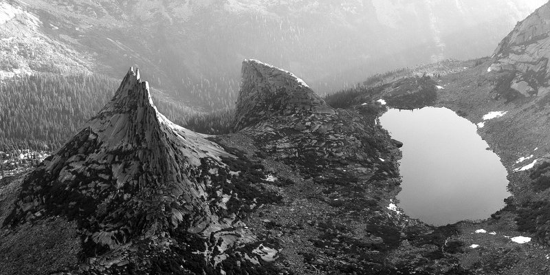 горы, сибирь, саяны, западный саян, ергаки, утро, скала, парабола, ник васильев, плечо птицы, озеро горных духов,скала братья Утренняя Парабола.photo preview