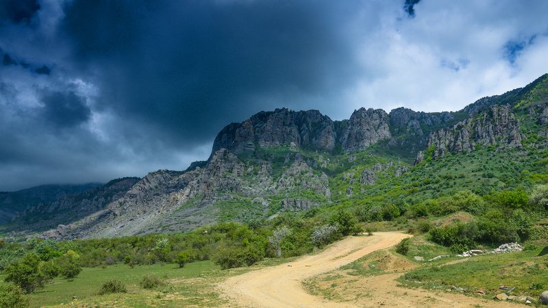 демерджи, крым, горы, облака, Окрестности Демерджиphoto preview