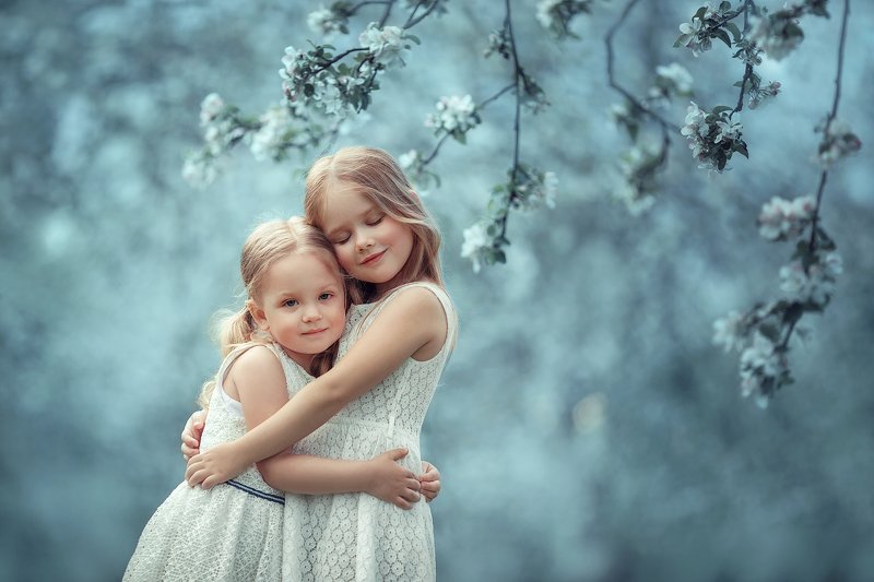 Подружкиphoto preview