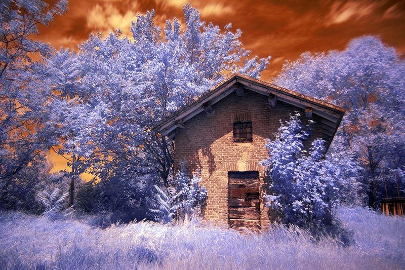 infrared landscape countryside simone zeffiro italy color long exposure Infrared Countrysidephoto preview