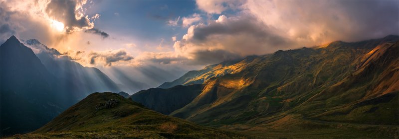 природа, пейзаж, горы, кавказ, природа россии, дикая природа, закат, свет, облака, вечер, весна, панорама Первозданный мирphoto preview