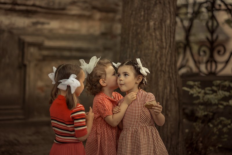 Дворовые гулянкиphoto preview