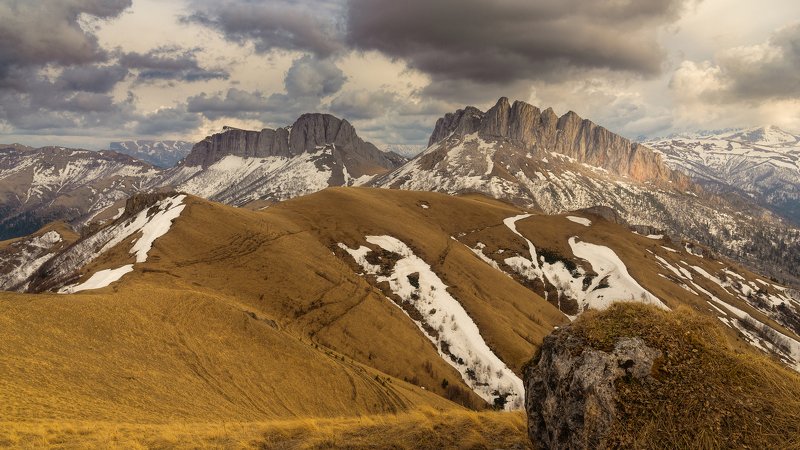 весна Чёртовы воротаphoto preview