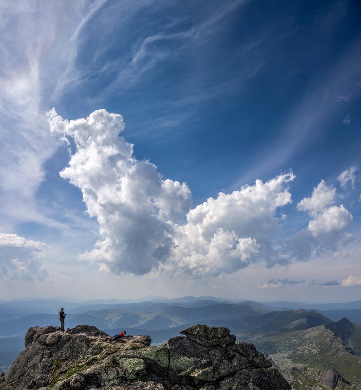 горы, россия, сибирь, саяны, западный саян, ергаки, путешествие, поход, приключения, ник васильев, пик молодёжный, вершина, облако Над вершиной.photo preview