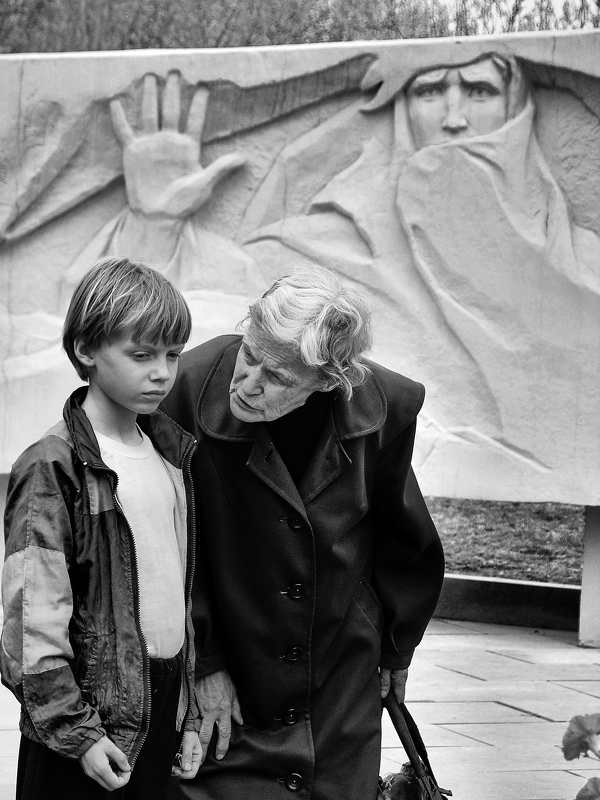 9 мая, вечный огонь, день победы У Вечного огняphoto preview