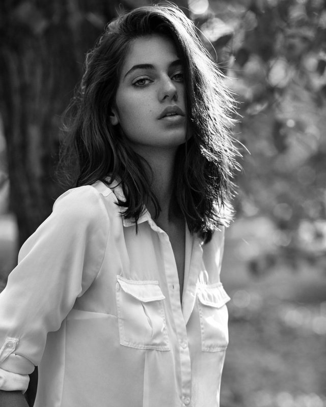 Light, Natural Light, Pose, Model, Fashion, Portrait, Asen Andreev, Asen Andreev Photography, B&W, Black & White, Monochrome Cybillaphoto preview