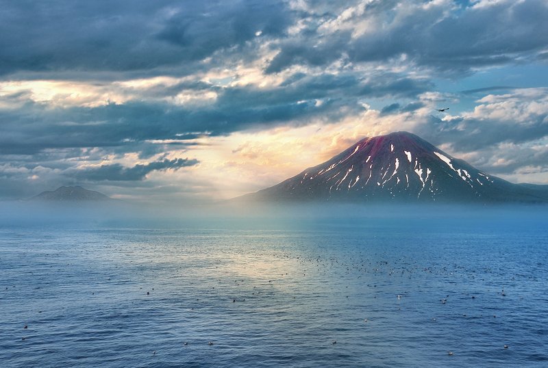 пейзаж, вулкан, природа, камчатка Туманный гигантphoto preview