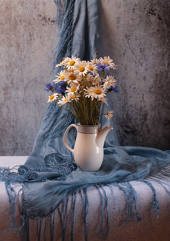 martwa natura z rumianem  i chabramiphoto preview