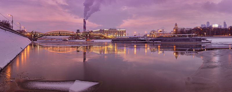 мост богдана хмельницкого, киевский вокзал, москва мост Богдана Хмельницкого и Киевский вокзалphoto preview