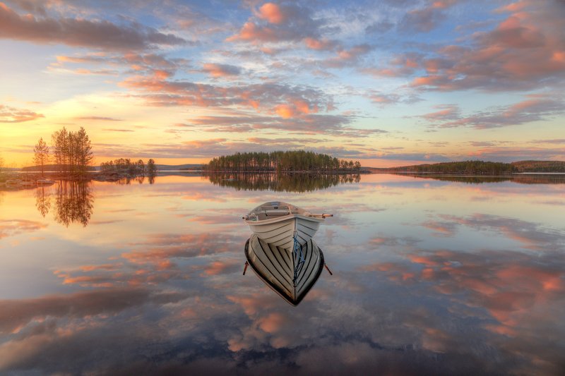 Про закат, лодку и Северную Карелиюphoto preview