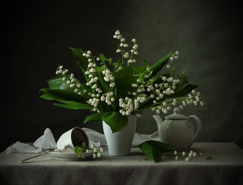 натюрморт., цветы., ландыши Ландышиphoto preview